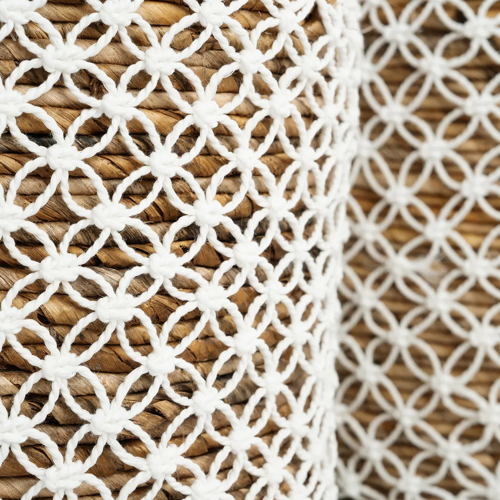 De Cross Stitched Macramé Mand - Naturel Wit - S Bazar Bizar