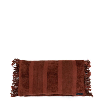 De Oh My Gee Kussenhoes - Bordeaux Velvet - 30x50 Bazar Bizar