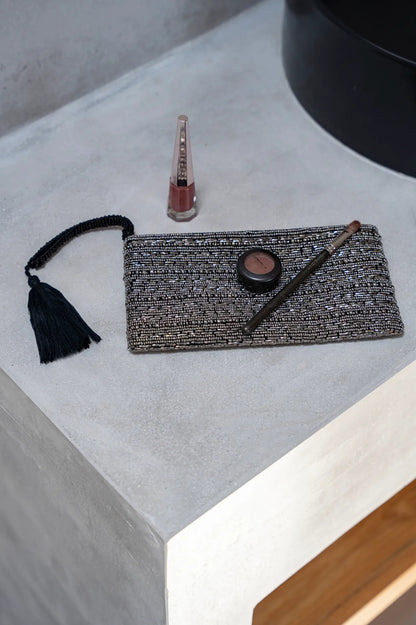 De Zilveren Clutch Bazar Bizar