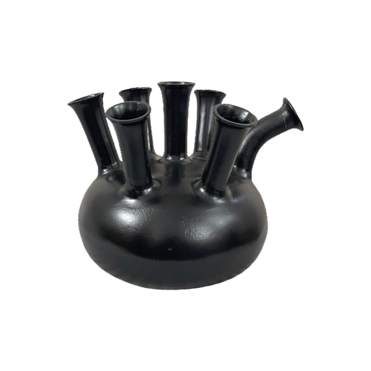 Vase Seven Way | Matt black