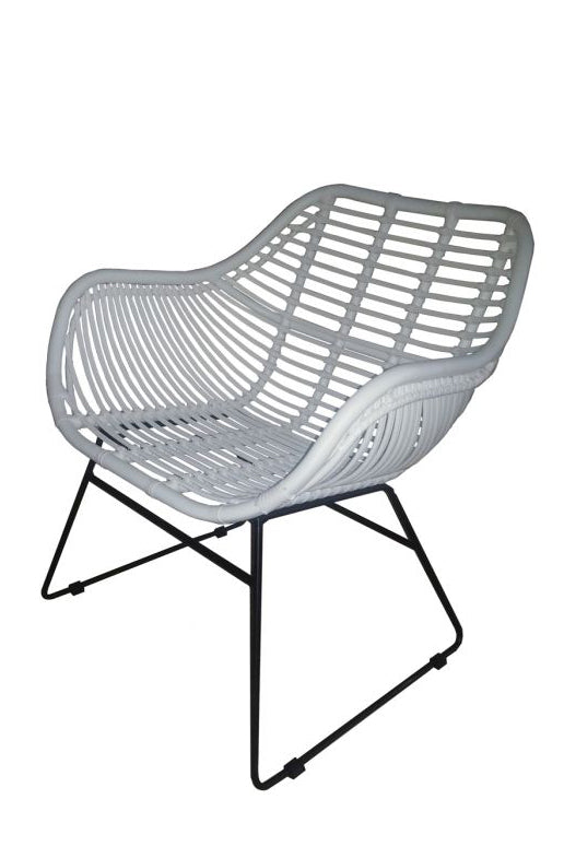 WATES LOUNGE CHAIR - WHITE